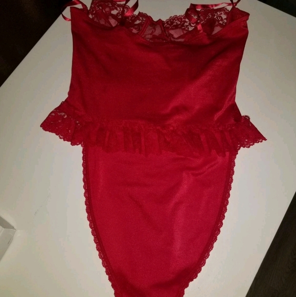 SOLD - Picture 3 of 4